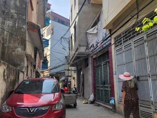 Bán đất gần học viện tài chính 45m2, sổ đỏ, ô tô vào đất, đầu tư, giữ tiền, xây chung cư mini tốt