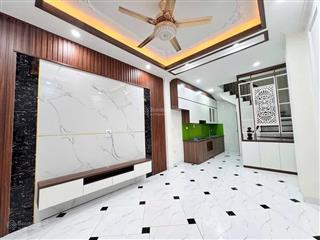 Bán nhà cổ nhuế 35m2, 5 tầng, sổ đỏ vuông vắn, ở ngay, giá hợp lý, có thương lượng