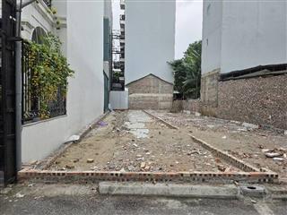 Bán đất liên mạc 45m2, sổ đỏ vuông vắn, ngõ thông, ô tô, 95tr/m2 vẫn thương lượng
