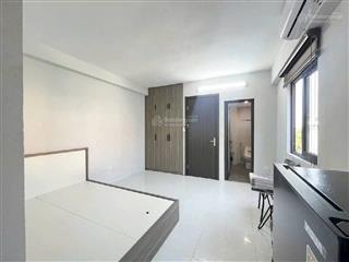 Bán nhà cổ nhuế 64m2, 6 tầng, thang máy, dòng tiền 40 triệu/tháng, ô tô 7 chỗ qua cổng, giá ưu đãi