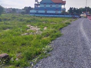 Bán gấp 4 sổ 202,3m2 sổ riêng tc, sát chợ ql13 vào, kcn công nhân đông kế bên, giá 160 triệu