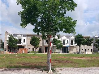 Bán gấp lô đất 150m2 thổ cư. liền kề cổng kcn cao tân bình  tphcm. giá chỉ bằng hẻm cụt gò vấp.