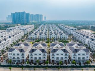 Cần bán gấp căn góc mặt đường ban trắng, căn góc cổng dự án sát lẩu ếch.  0888 848 ***
