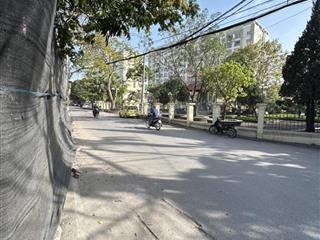 Bán nhà thượng thanh  ngõ thông  gần đường 17m  giá đầu tư  88m2 x mt 8m  12 tỷ