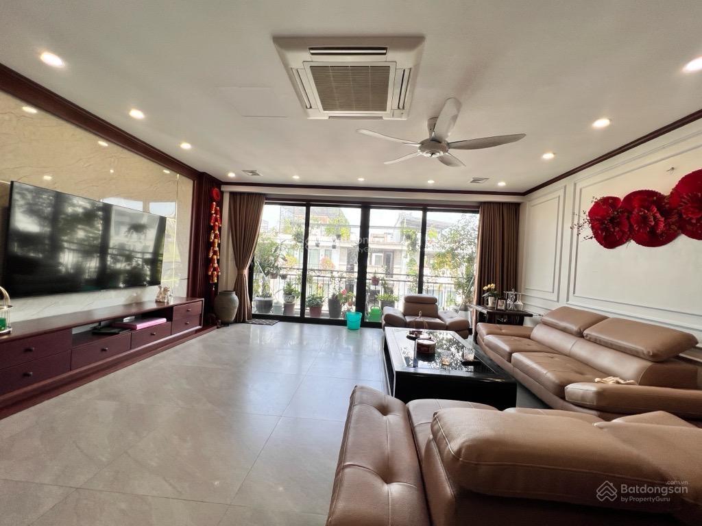 Bán nhà bồ đề  phân lô  ô tô tránh  vỉa hè  kinh doanh  an sinh đỉnh  nhỉnh 24 tỷ