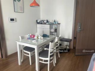 Cần cho thuê căn hộ 2pn, 2wc tại vinhomes skylake, giá chỉ 23tr/tháng. full đồ nhà đẹp, bc đn mát