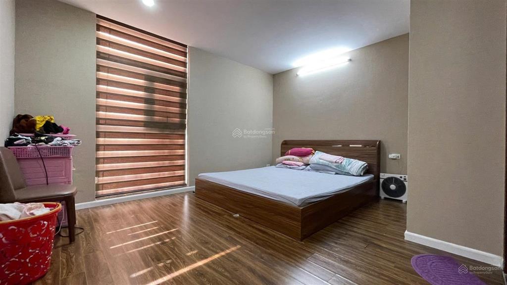 Gia đình cần bán căn góc 3 ngủ 107,6m tầng trung k35 full nội thata