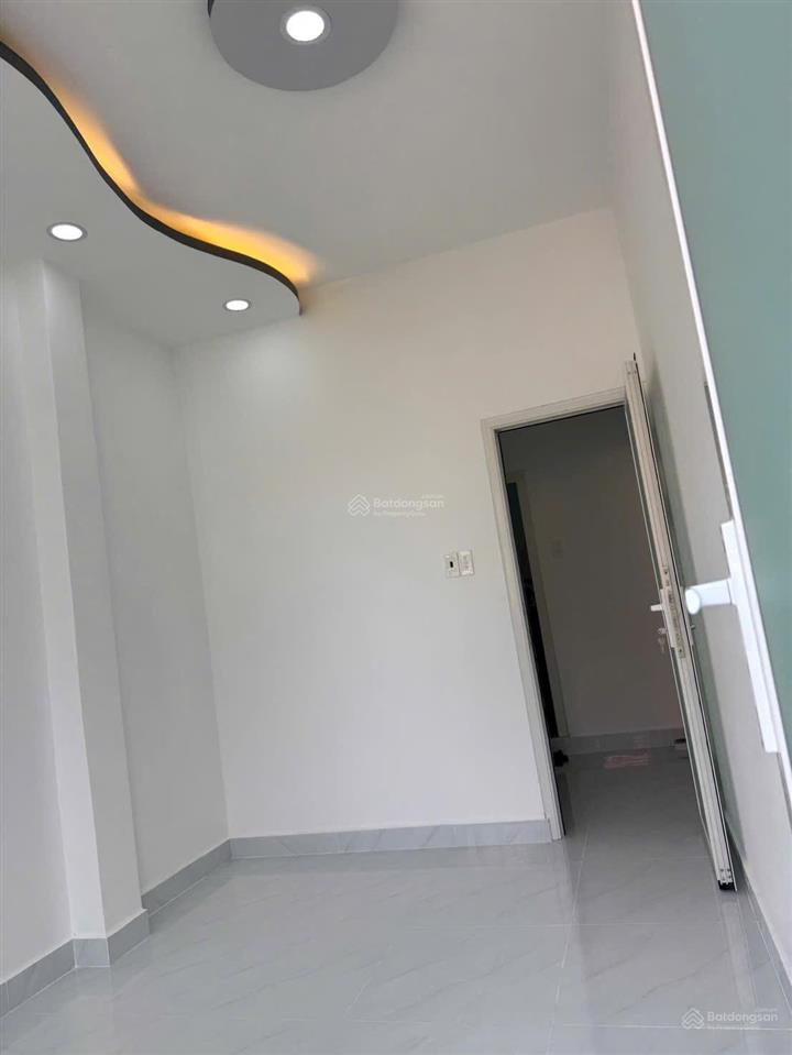 Bán nhà gần cđ công thương 20m2 1 trệt 1 lửng 1 lầu có bản vẽ nội nghiệp giá 1,75 tỷ