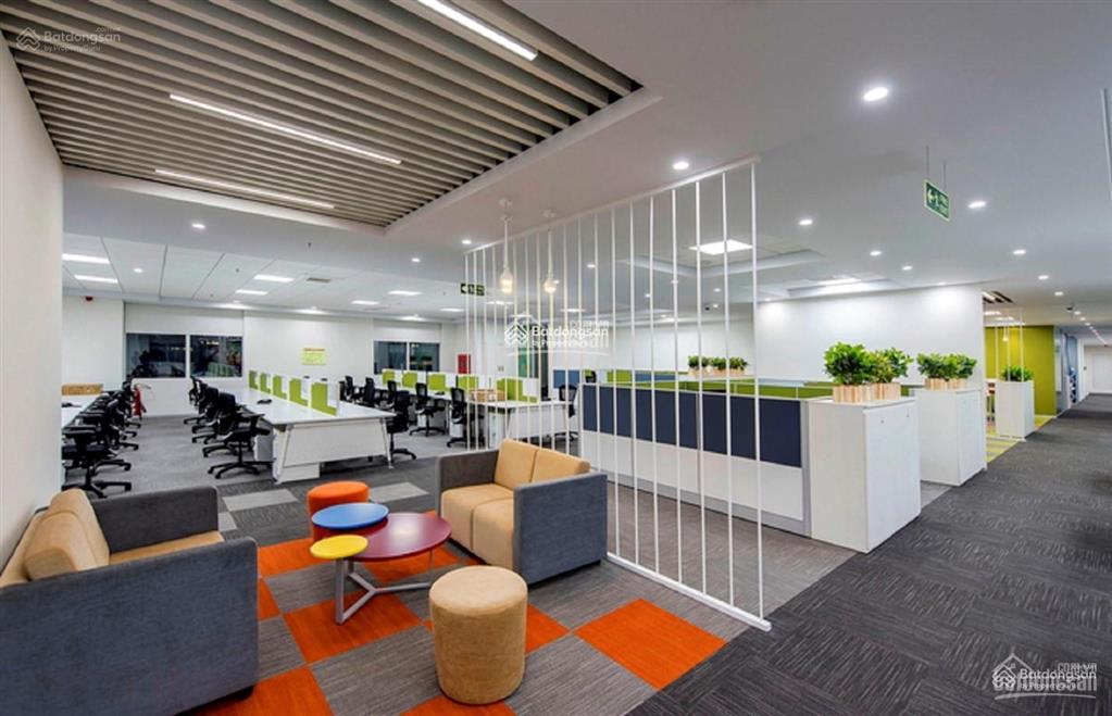 Cho thuê văn phòng tại trần thái tông, 22 triệu, 120m2, giá siêu hời.  0982 908 ***