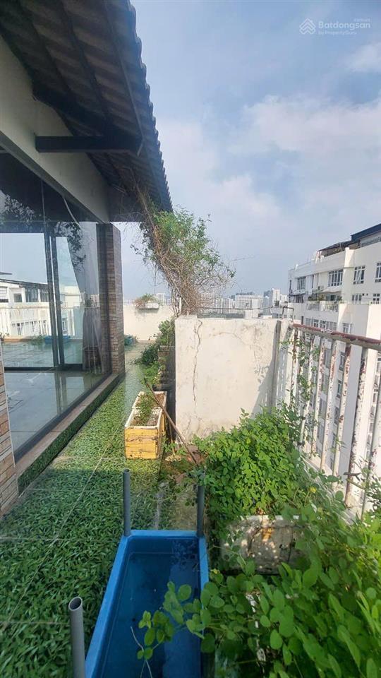 Cho thuê penthouse sky garden 3, pmh  3pn  3wc  260m2, giá chỉ 30tr/th.  0911 090 ***