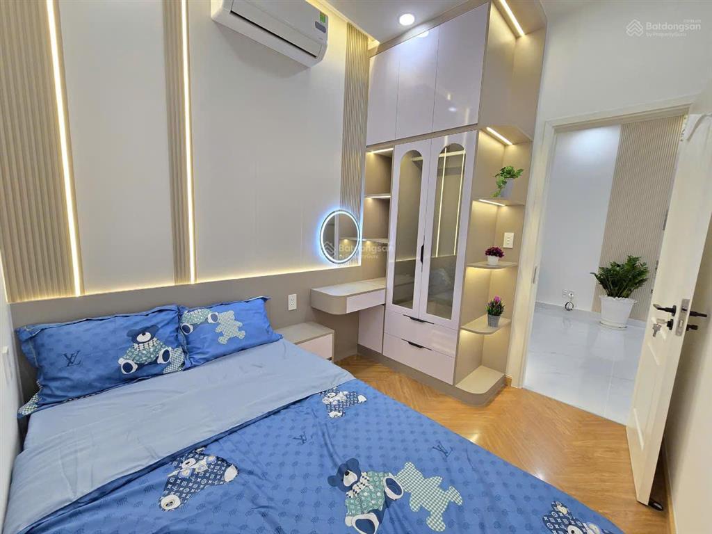 Cần bán nhanh căn hộ sky garden, pmh, q7 nhà đẹp, nội thất cao cấp.  0911 090 *** em huân