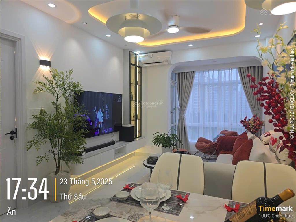 Cần bán nhanh căn hộ sky garden 3, pmh, q7, nhà mới 100% 2pn  2wc.  0911 090 ***