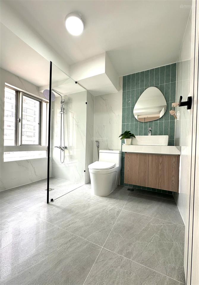Cần bán duplex sky garden  pmh  q7, nhà đẹp, căn góc, mới 100%.  0911 090 *** em huân