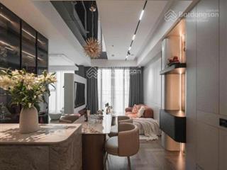 Hot penthouse siêu phẩm trên cao  tầng 29 iew triệu đô.  ngay 0777 666 ***