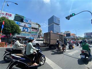 Ngộp bank bán gấp! bán nhà mặt tiền phan đăng lưu dt 650m2 ctxd hầm 10 tầnggiá giảm sâu 109 tỷ