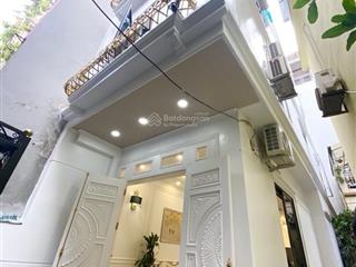 Đống đa, láng 53m2, 4 tầng, 4.1m mặt tiền, giá 13.5 tỷ đống đa.