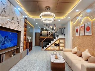 Thích quảng đức q phú nhuận  sát hẻm xe hơi  4*15 m  nhỉnh 7 tỷ
