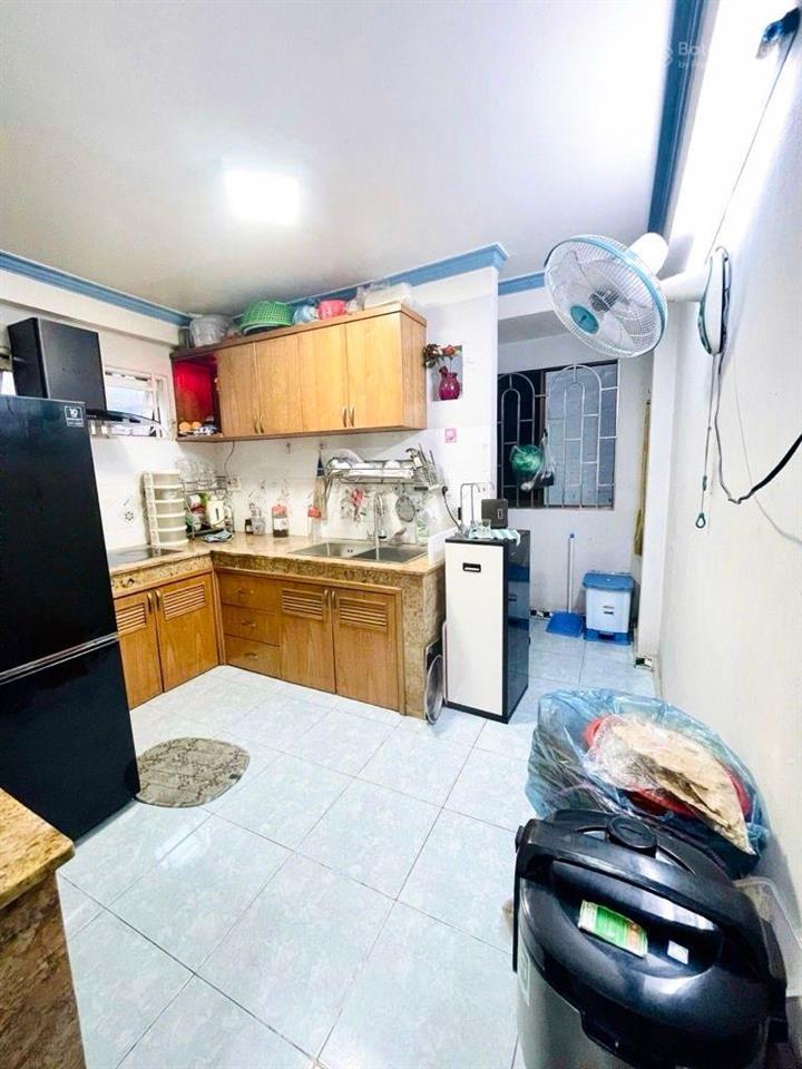 Hẻm xe hơi đỗ cửa gần quận 1  42m 4 tầng btct 6pn nhỉnh 9 tỷ