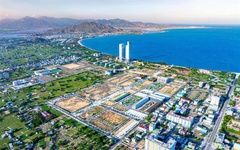 Bán nhà liền kề 4 tầng tại biển bình sơn ocean park phan rang 5,6 tỷ vnd, 81m2, giá cực chất