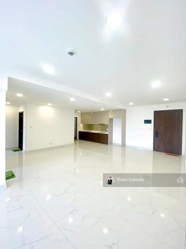 Giá tốt nhất chỉ 8tỷ (102%) 141m2 diamond briliant, view công viên nội khu, hướng mát, yên tĩnh