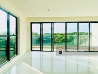 Căn góc 3pn3wc bancol dài 6m  view công viên 16hecta  diamond centery giá chỉ 8.9 tỷ