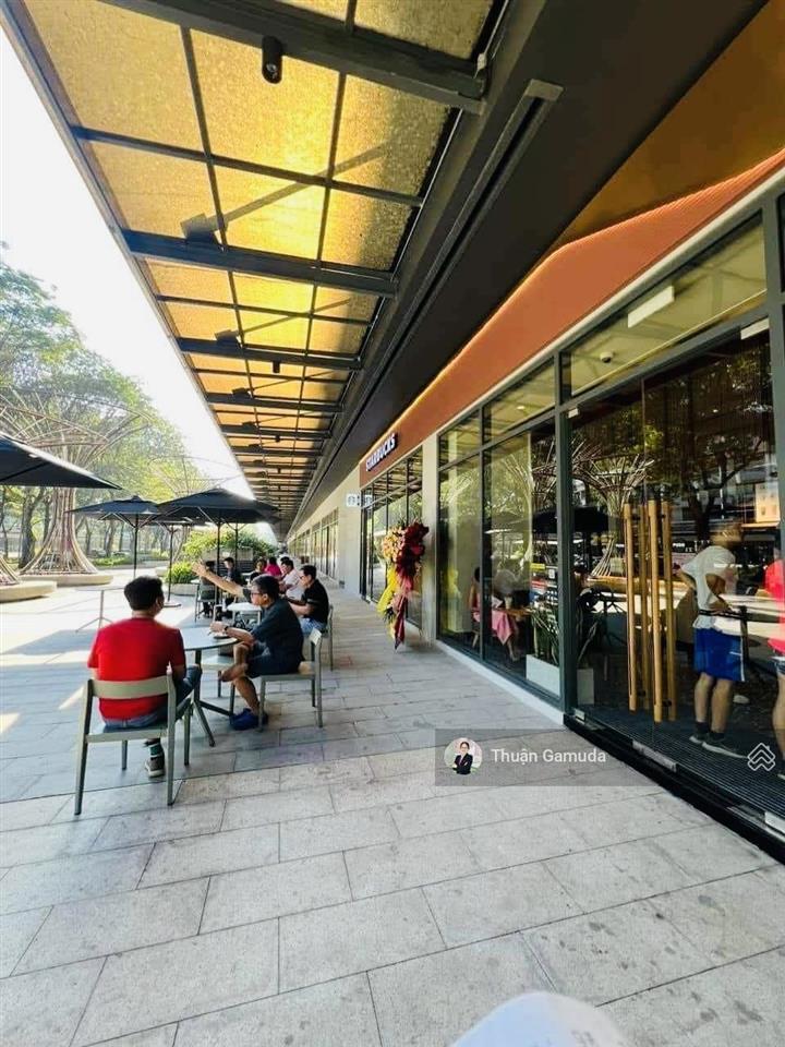 Mua giá gốc cđt  shophouse celadon  dt 288m2, 8,9mx20m có sẵn hđ thuê hơn 1tỷ/năm (1 trệt+1 lửng)