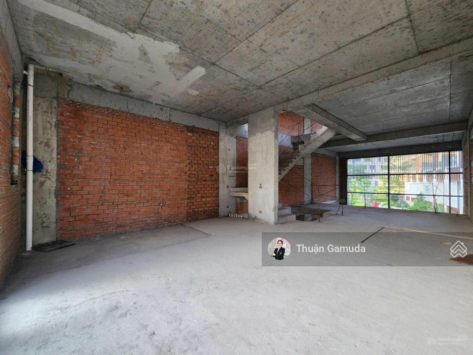 View hồ sinh thái giá tốt nhất, dt 419m2 căn the glen celadon city trả dãn 3năm tt 4.9tỷ nhận nhà