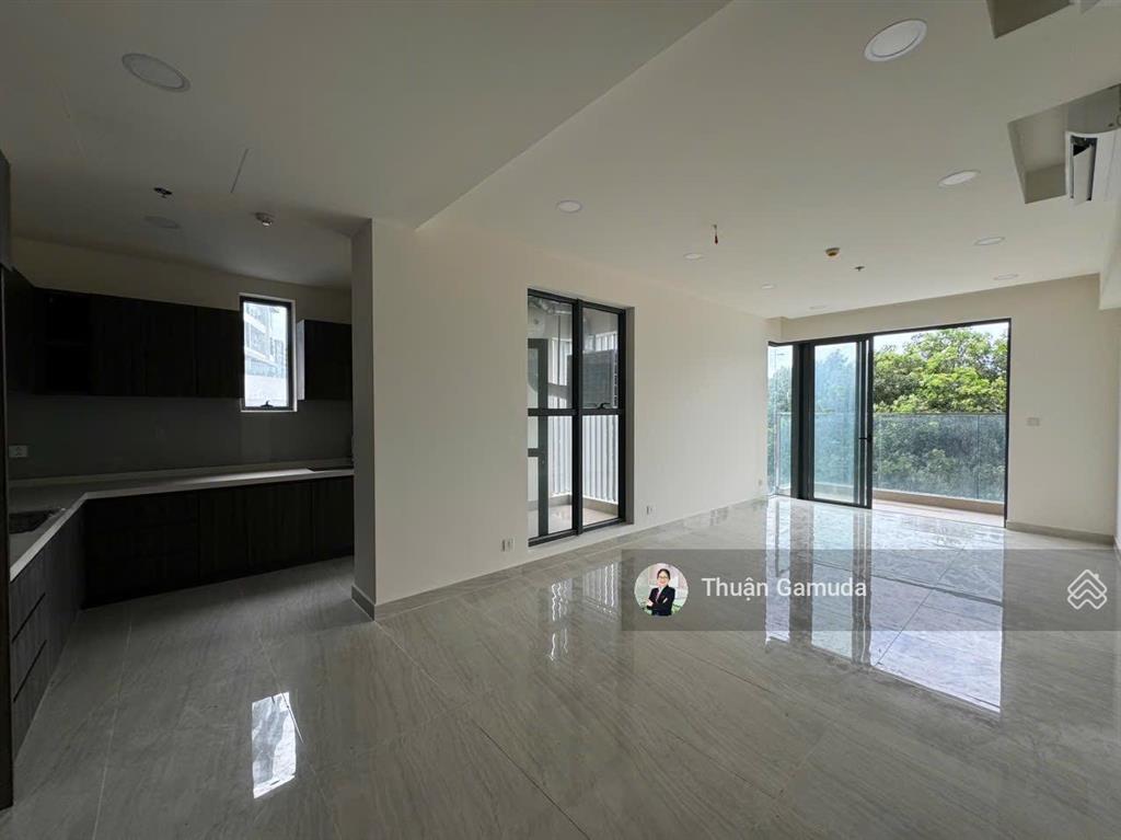 Chỉ 12,5tỷ  dt 160m2  4pn4wc duplex thông tầng diamond centery vị trí đẹp, căn hộ có dt lớn nhất