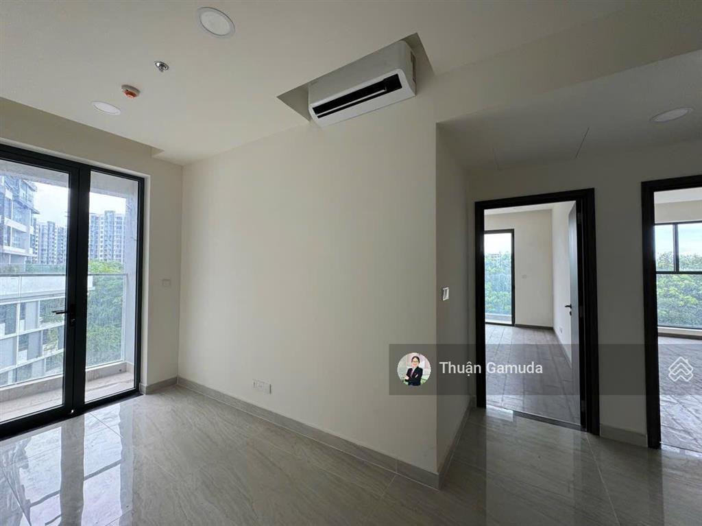 Chỉ 12,5tỷ  dt 160m2  4pn4wc duplex thông tầng diamond centery vị trí đẹp, căn hộ có dt lớn nhất