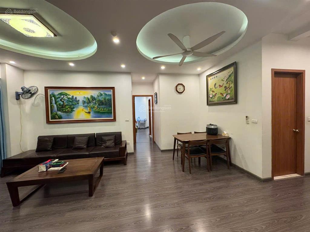 Chính chủ cần bán gấp căn 2pn hướng nam view hồ giá 4.55tỷ full đồ, sổ đỏ hateco apollo xuân phương