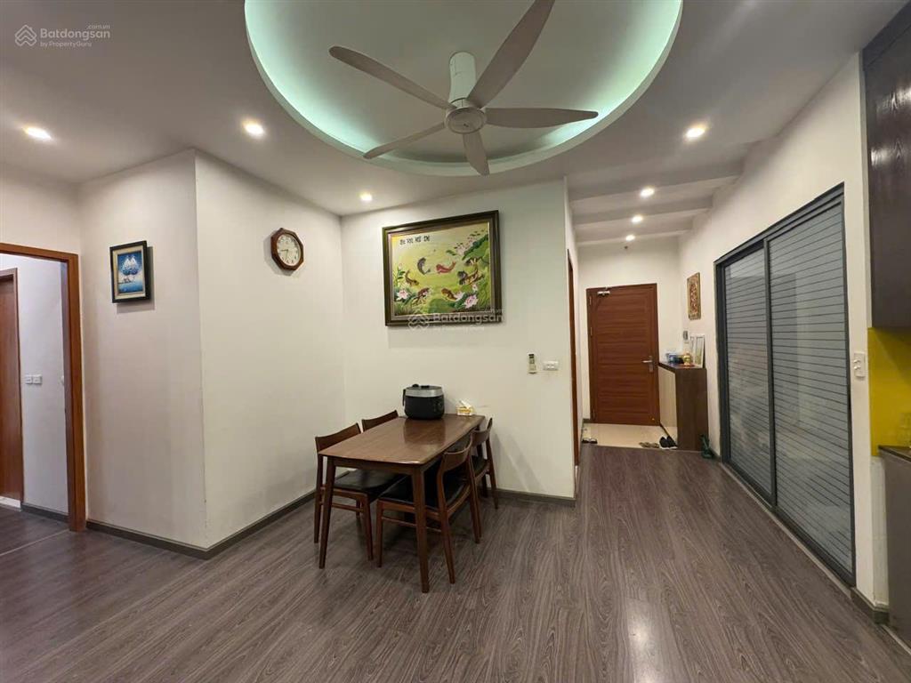 Chính chủ cần bán gấp căn 2pn hướng nam view hồ giá 4.55tỷ full đồ, sổ đỏ hateco apollo xuân phương