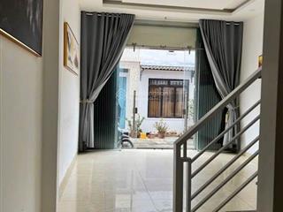 Bán nhà phố mặt tiền kqh đường phan đình phùng, phường 2, đà lạt chỉ hơn 6 tỷ
