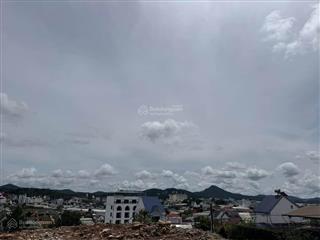 Cần cho thuê lô đất 1000m2 mặt tiền đường phù đổng thiên vương, khúc cuối đường chỉ 25 tr/tháng