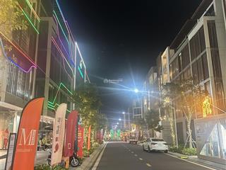 Cho thuê shophouse the global city, 25 triệu, 95 m2,2 lầu hoàn thiện có thang máy, giá siêu hời