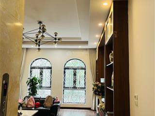 Bán nhanh căn liền kề đô nghĩa 100m2 hoàn thiện đẹp 5 tầng có thang máy, nhà 2 mặt đường 19,8 tỷ
