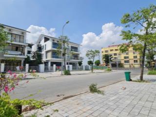 Bán gấp liền kề đô nghĩa 75m2 nhà 2 mặt thoáng, cạnh góc. giá đầu tư 15 tỷ, sẵn sổ đỏ