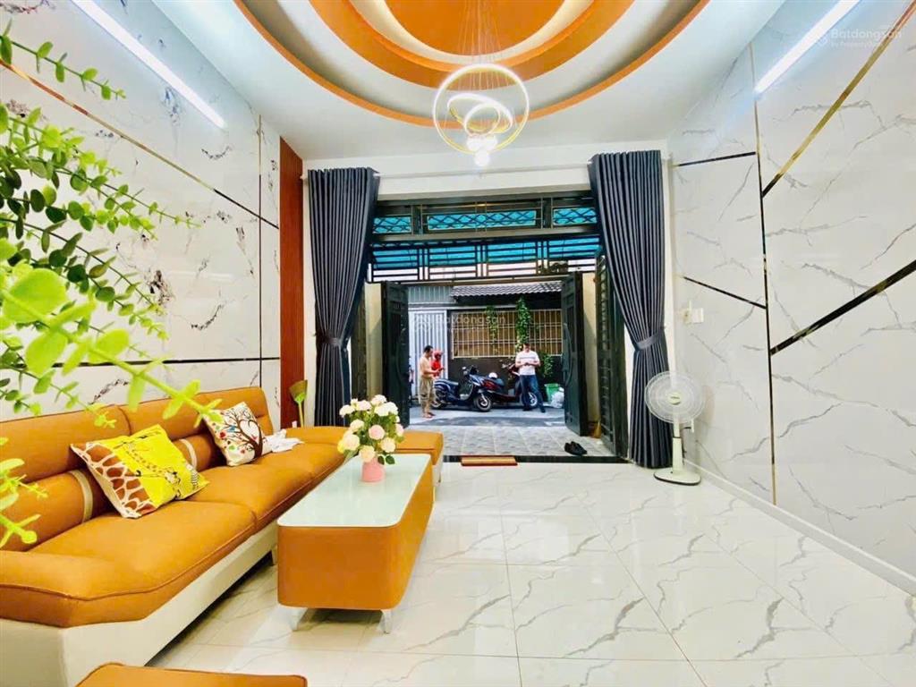 Ban nha 3 lâu xe hơi phương 9 go vấp diện tích 4 x13 gia giảm con 6,58 ty