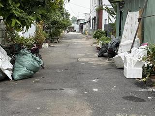 Bán nha chinh chủ đang duong le đức tho phường 15 gv diện tích 4 .1 x13 gia 4,5 ty