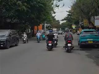 Bàn nhà rẻ nhất khu vực mặt tiền buôn bán kinh doanh diện tích 4 x9 giá 1.86 tỷ