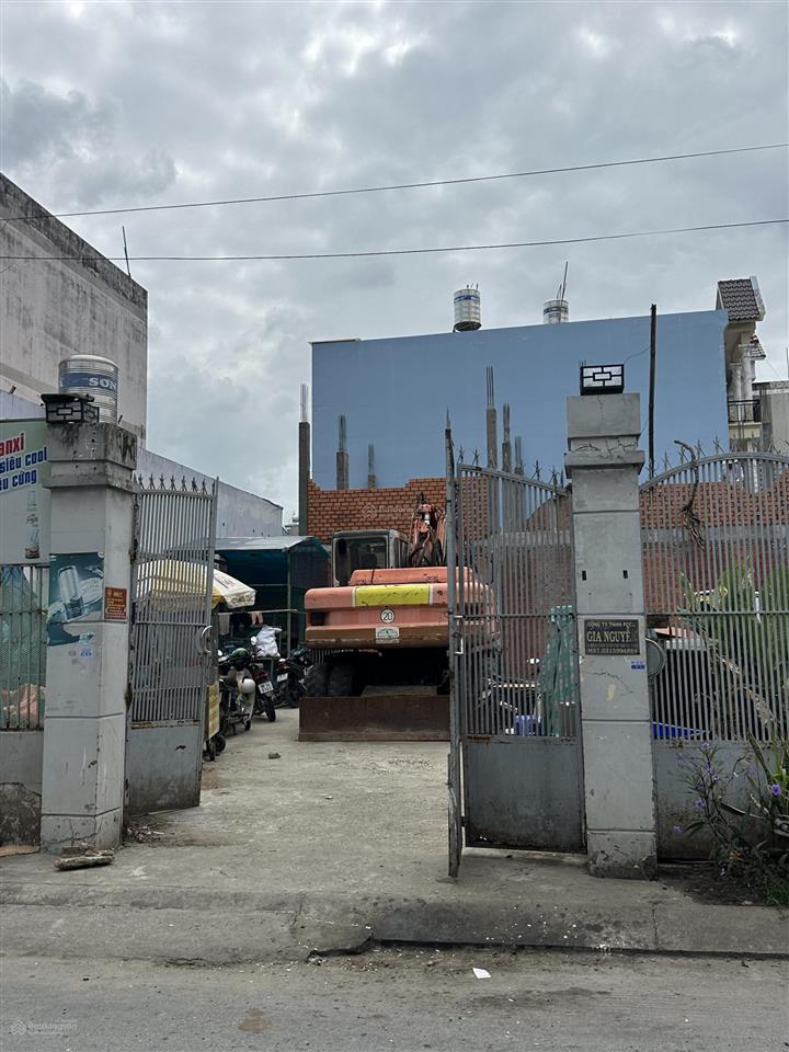 Cần sang nhượng 3 lô đất mặt tiền đường8m thông trần thị hè.hiệp thành.lô góc,2mt5,5x18m.dt4x18m
