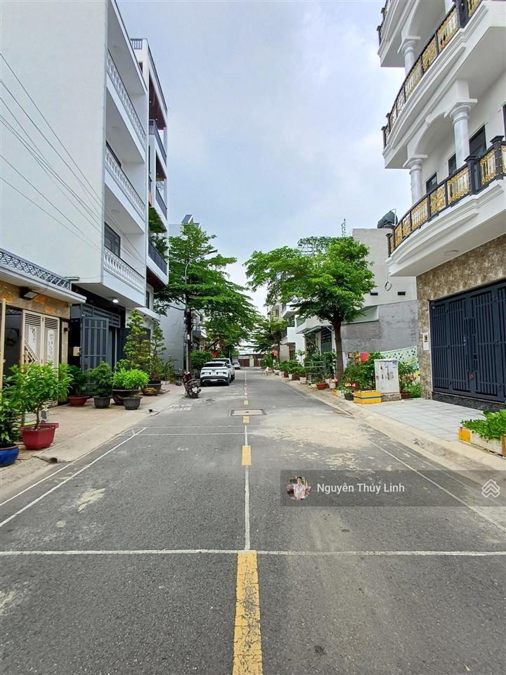 Nhà phố khu vip tx25  ủy ban phường thạnh xuân  ngã tư ga 2km  quận 12  hồ chí minh
