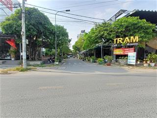 6.9tỷ nhà phố ngã tư ga 1km đường 12m trung tâm phường thạnh lộc quận 12(gần trường hà huy giáp)