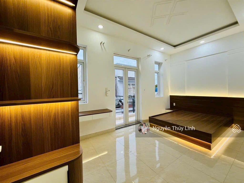 Nhà mặt tiền đường nhựa thông xe tải tx33  phường thạnh xuân  quận 12