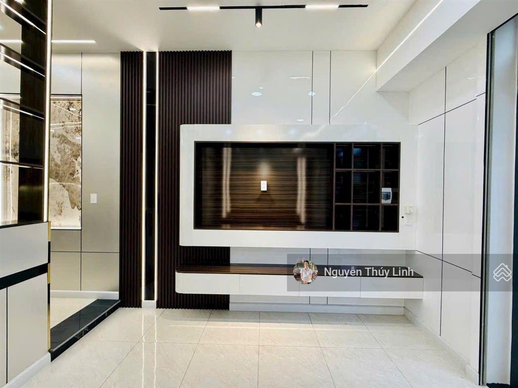Nhà mặt tiền đường nhựa thông xe tải tx33  phường thạnh xuân  quận 12