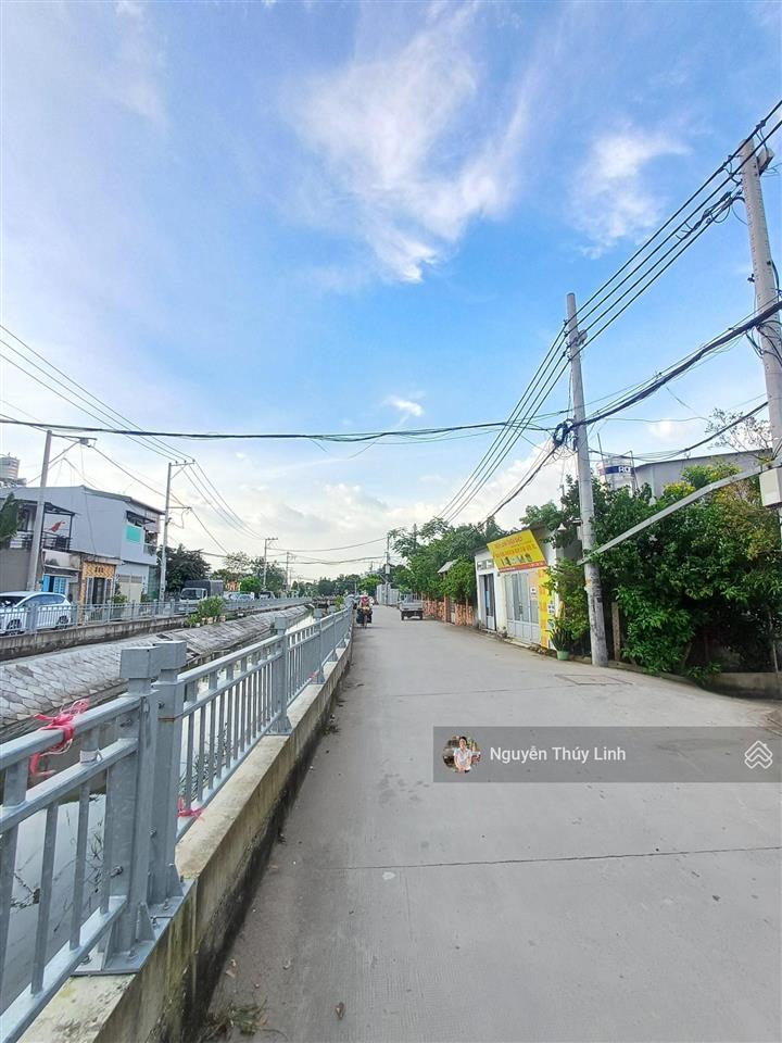 3,75 tỷ nhà tl29 ngã tư ga 1km phường thạnh lộc quận 12