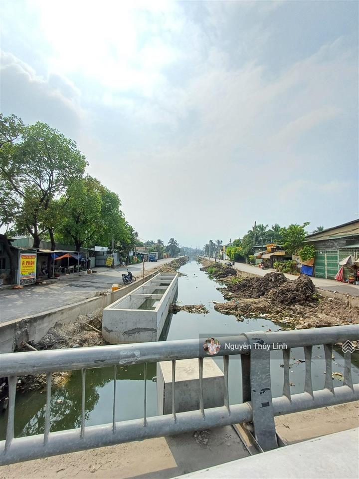 4.05 tỷ 100m2 đất mặt tiền tx52/ kênh số 2 phường thạnh xuân quận 12