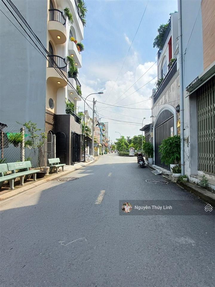 Nhà phố mặt tiền thạnh lộc  ngã tư ga  quận 12  hồ chí minh