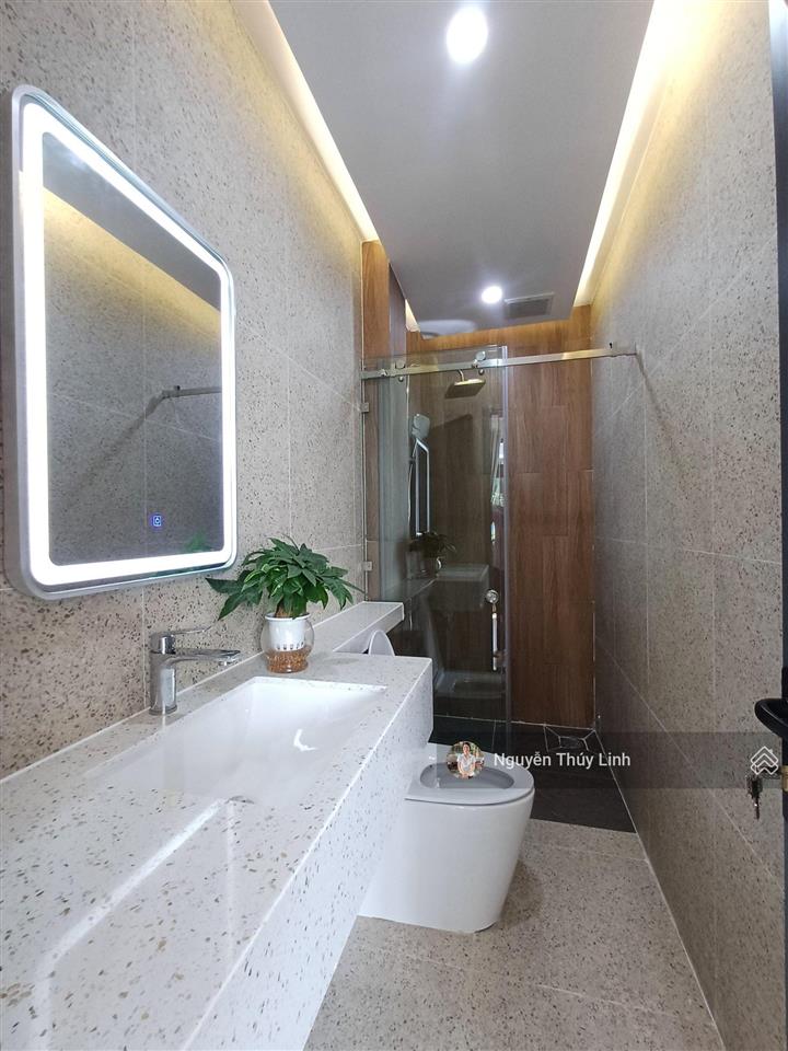 Nhà phố mặt tiền thạnh lộc  ngã tư ga  quận 12  hồ chí minh
