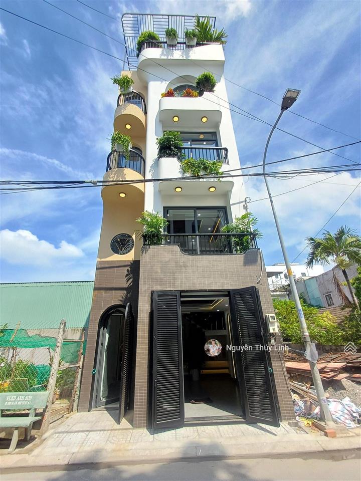 Nhà phố mặt tiền thạnh lộc  ngã tư ga  quận 12  hồ chí minh