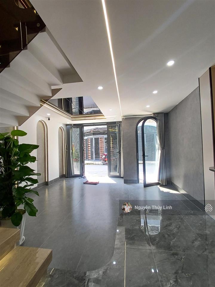 Nhà phố mặt tiền thạnh lộc  ngã tư ga  quận 12  hồ chí minh